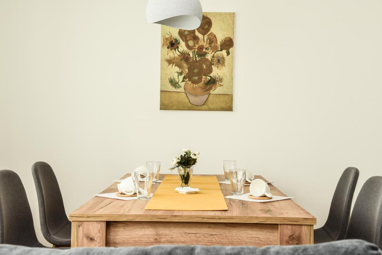 Suncokret Apartmani Loznica Esterno foto