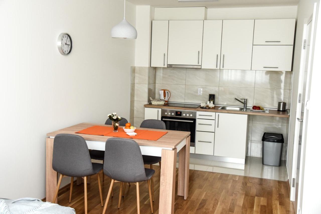 Suncokret Apartmani Loznica Esterno foto