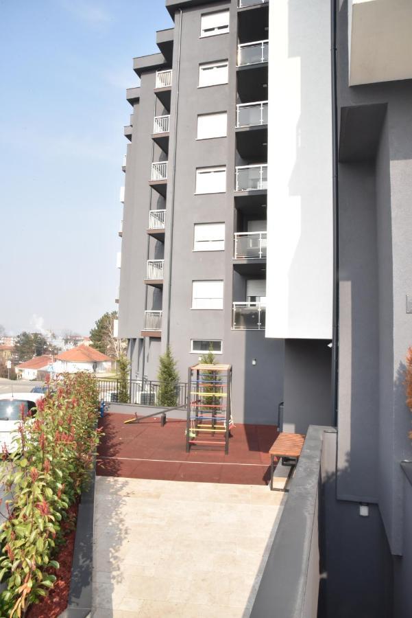 Suncokret Apartmani Loznica Esterno foto