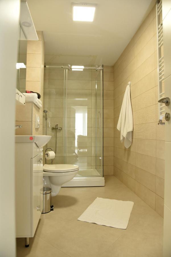 Suncokret Apartmani Loznica Esterno foto